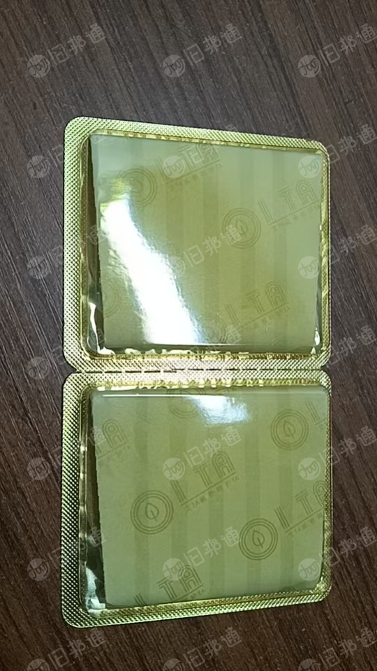 出售过期护垫，有外包装箱子，货在河南许昌