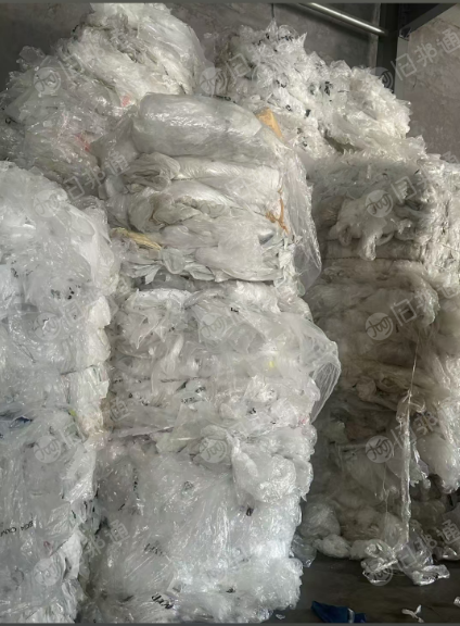长期出售干造高压服装袋,现货20吨左右