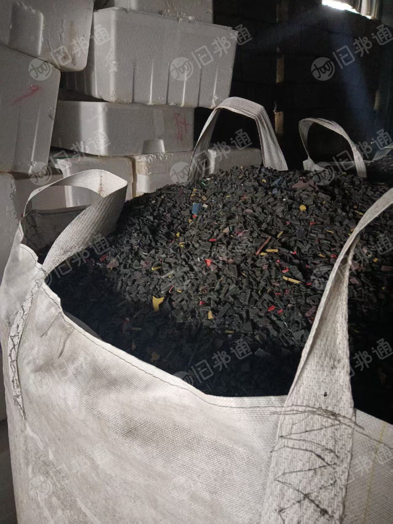 长期出售水果筐破碎料，有黑和白色两种，干破，现货一车