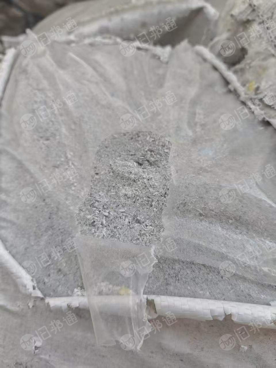 出售塑料粉末，沫子，ABS和PP为主，现货20吨，可炼油用