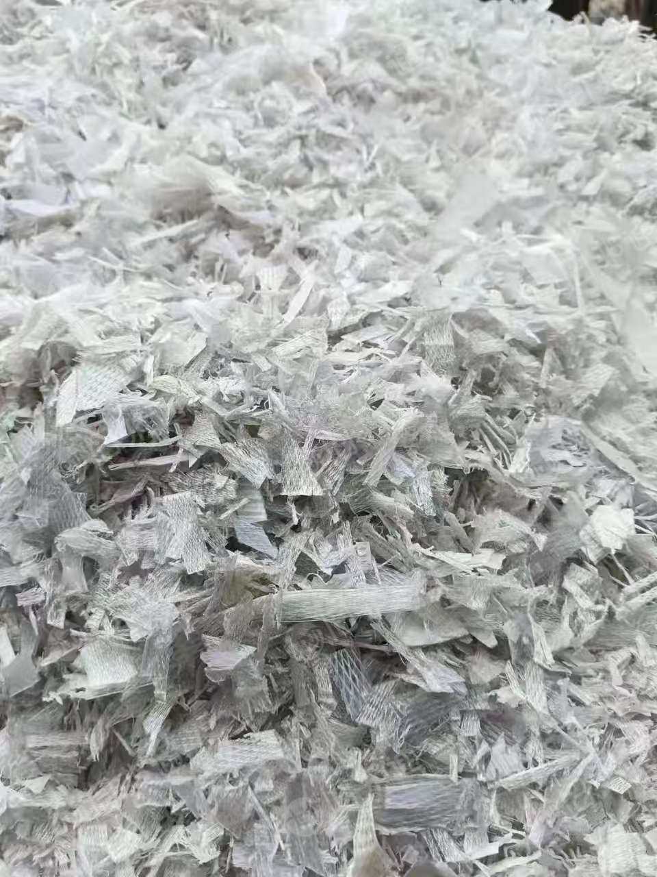 求购透明PP打包带破碎料，乳白打包带破碎料，花漂打包带破碎料