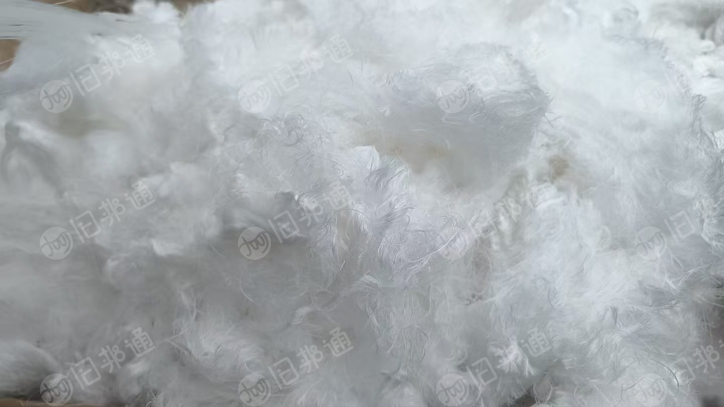 长期出售涤纶弹丝，涤纶废丝，割管割下来的，货在江苏徐州