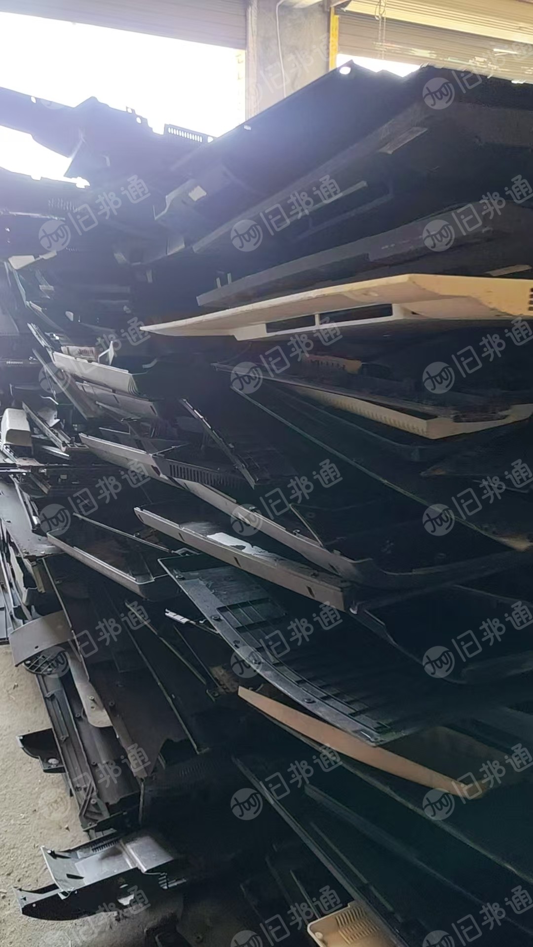 长期出售阻燃ps破碎料，干破的，现货10多吨