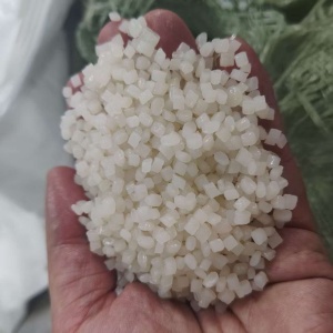 长期大量出售HDPE电池膜颗粒，低压电池膜颗粒 包吹膜