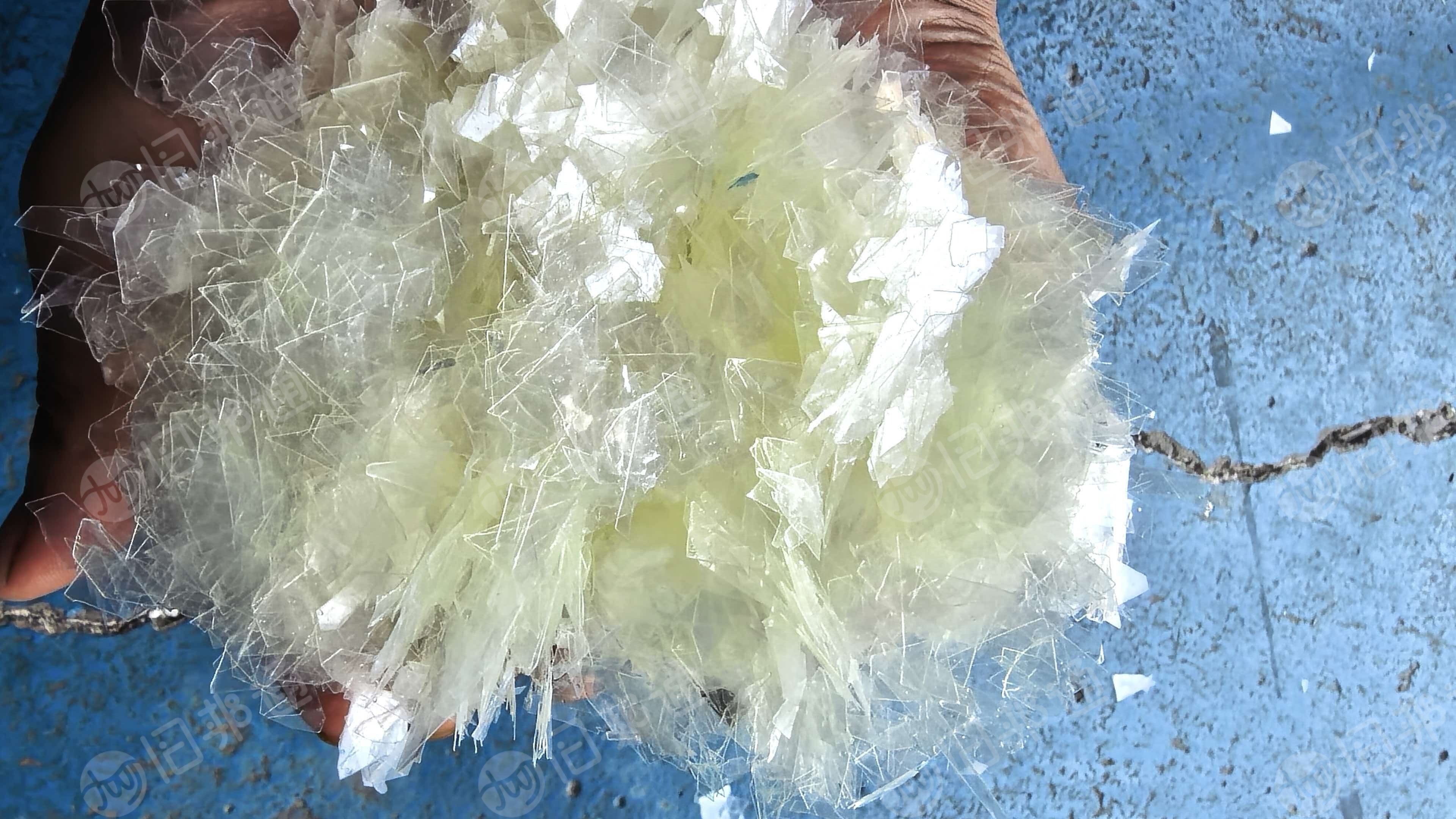 大量出售清洗好的PET成品用于纺丝，和拉片用
