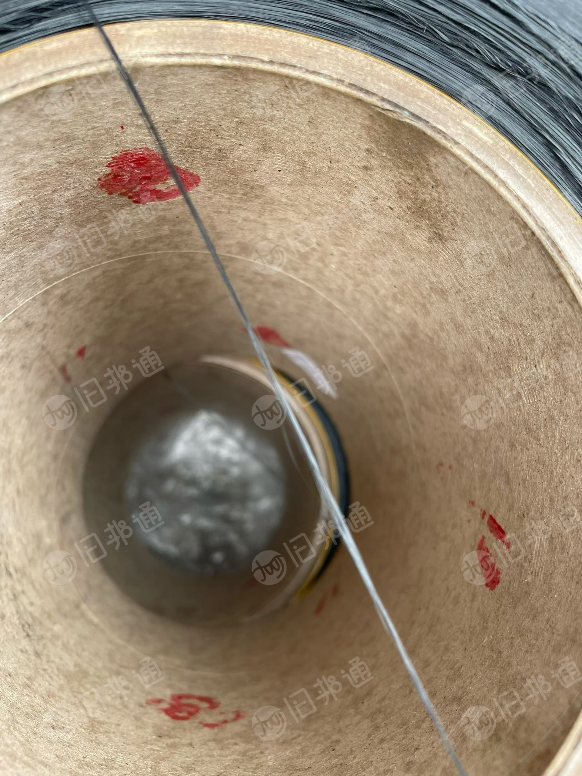 出售涤纶POY，涤纶库存丝，涤纶黑丝，现货有30吨，货在江苏苏州