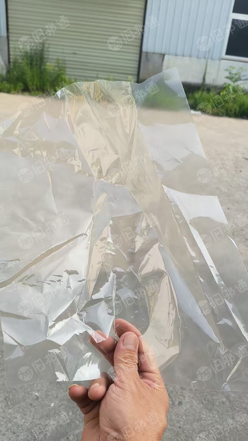 出售卷筒PET网格料,复了PE膜,每月50吨左右