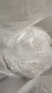 长期出售从管子上割下来的涤纶高强丝，涤纶废丝，货在广东揭阳