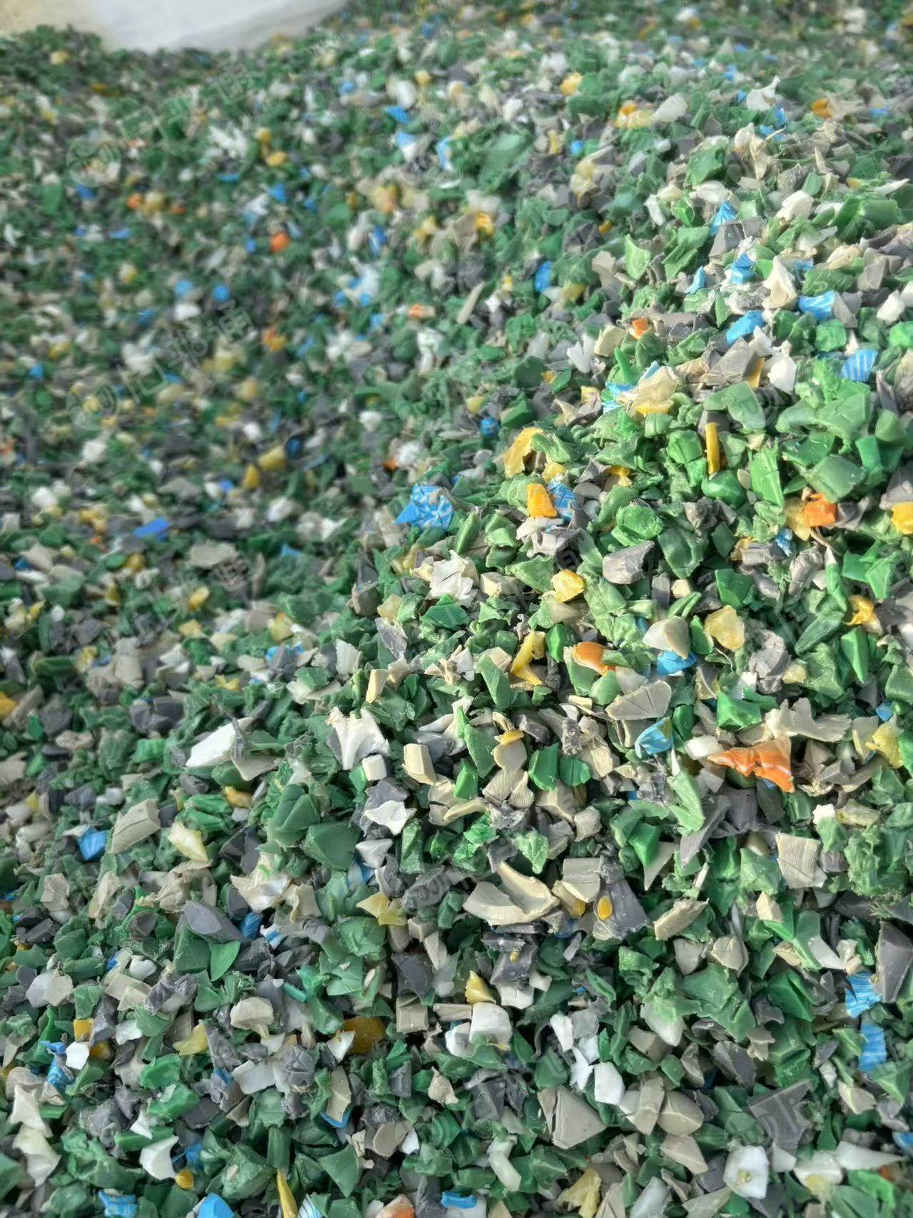 长期出售ppr管破碎料，全新产品破碎的，可上机