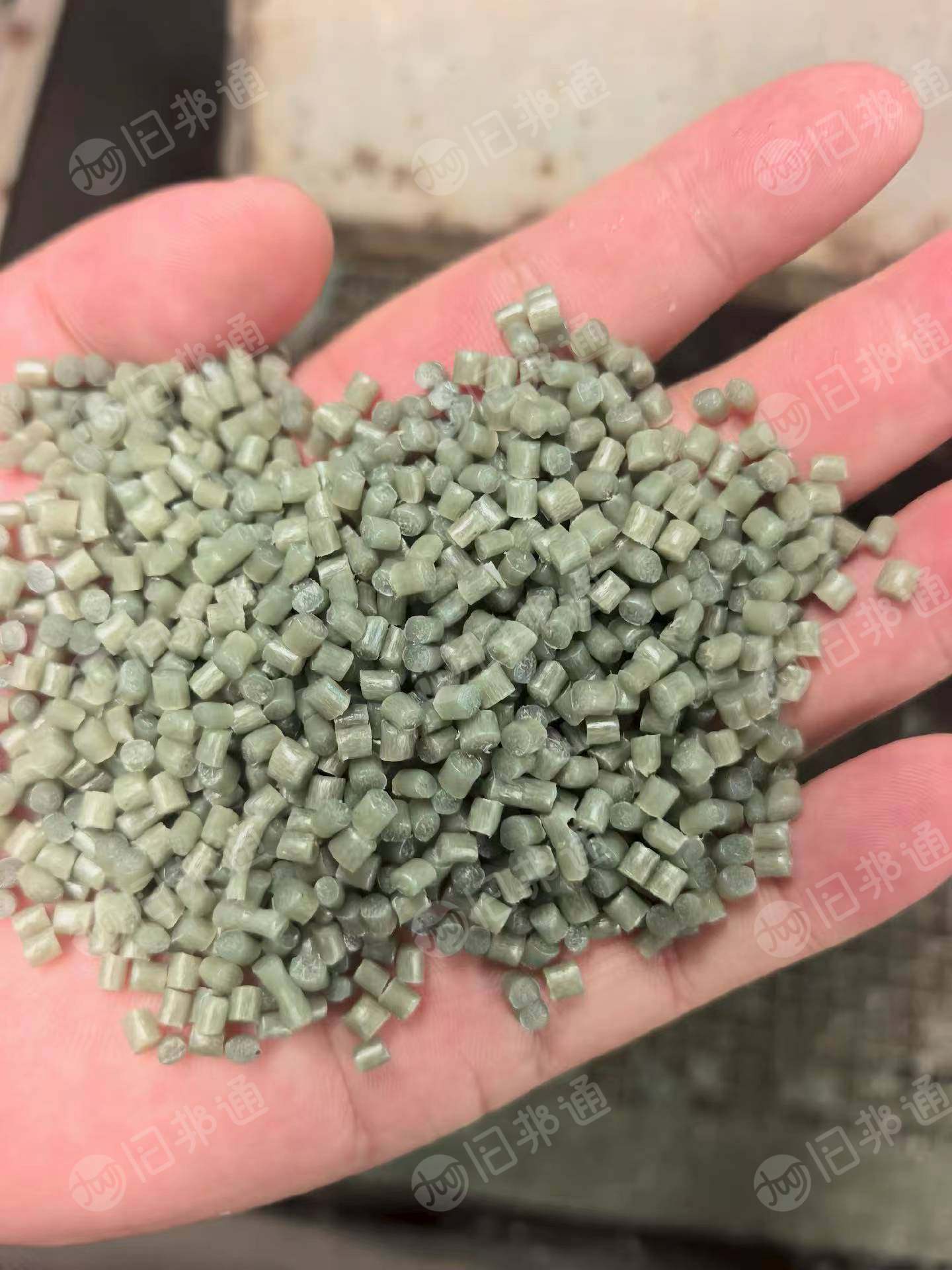 长期出售淋膜纸颗粒