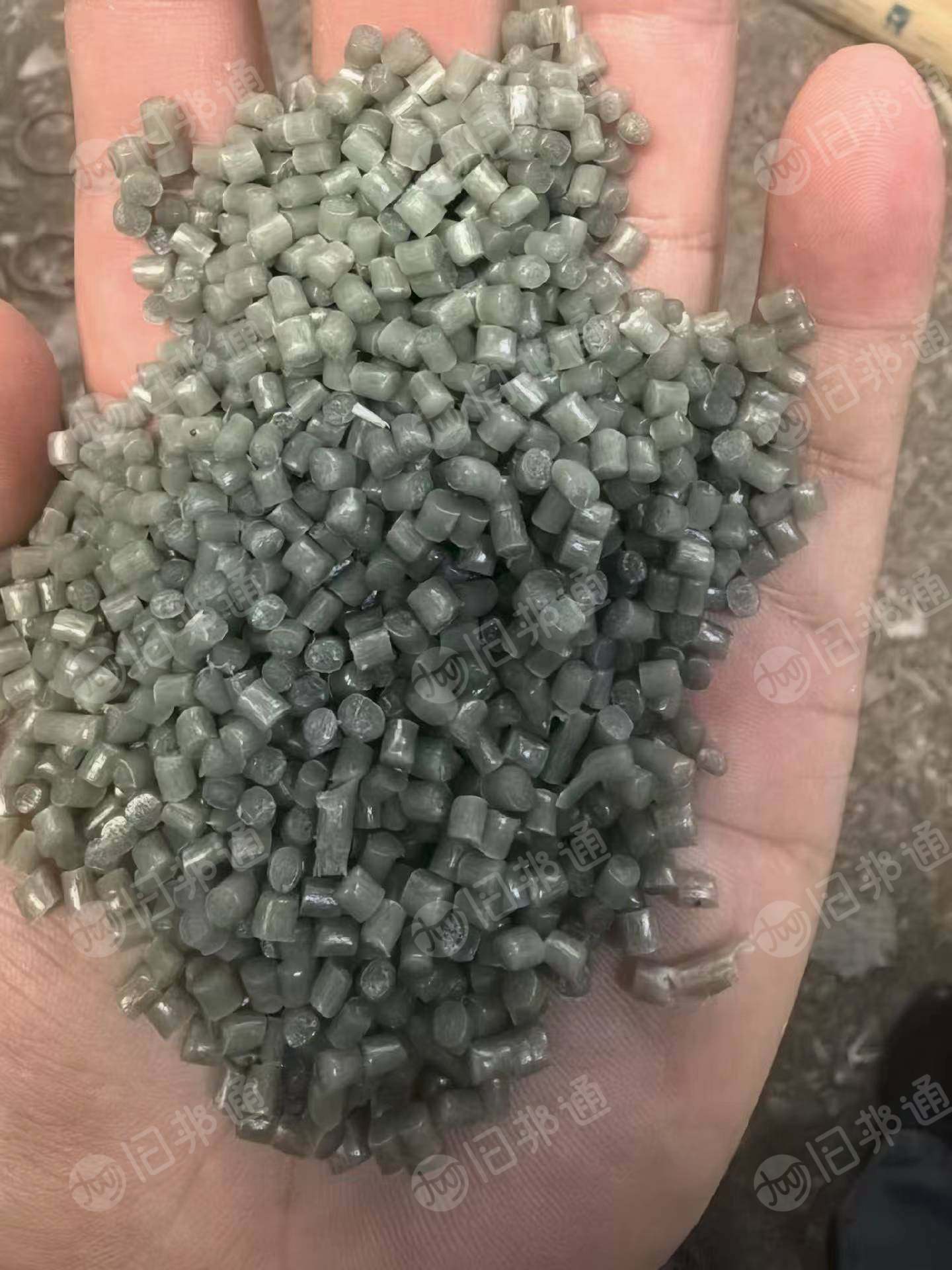 长期出售淋膜纸颗粒