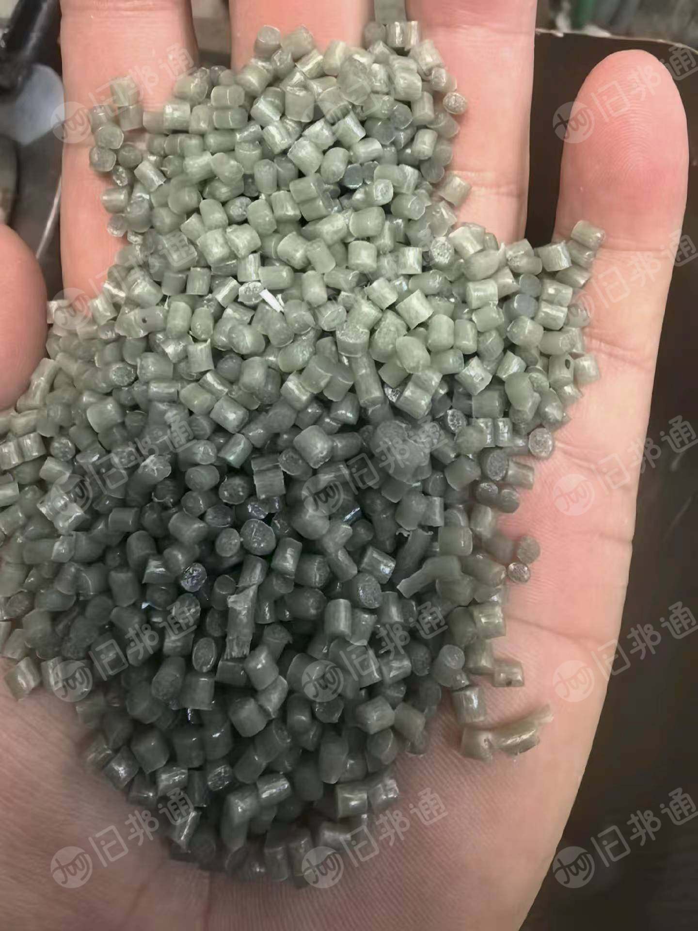 长期出售淋膜纸颗粒