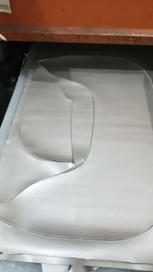 长期出售PVC皮革料，做汽车坐垫下来的，有单革，革复合海绵，革下面有布的