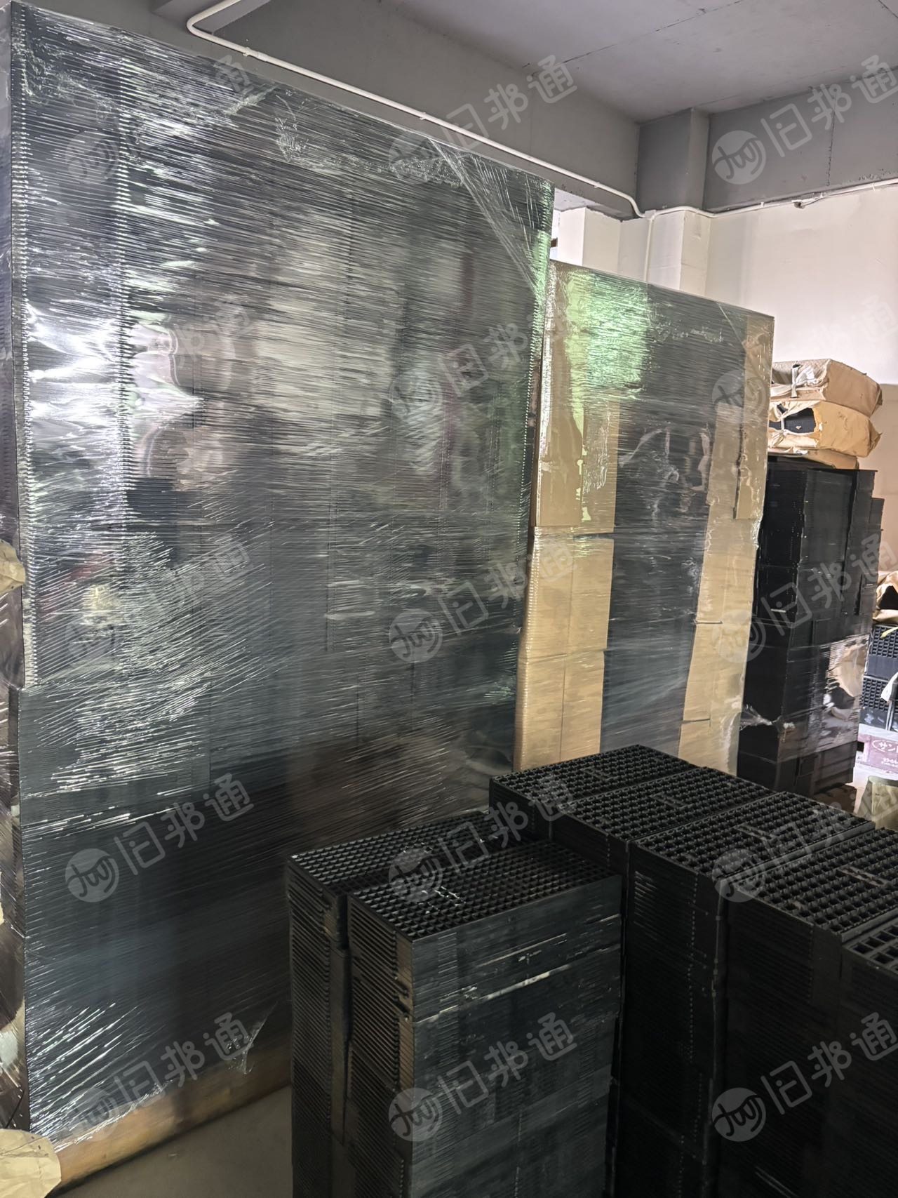 现货芯片托盘炭黑PPE50吨