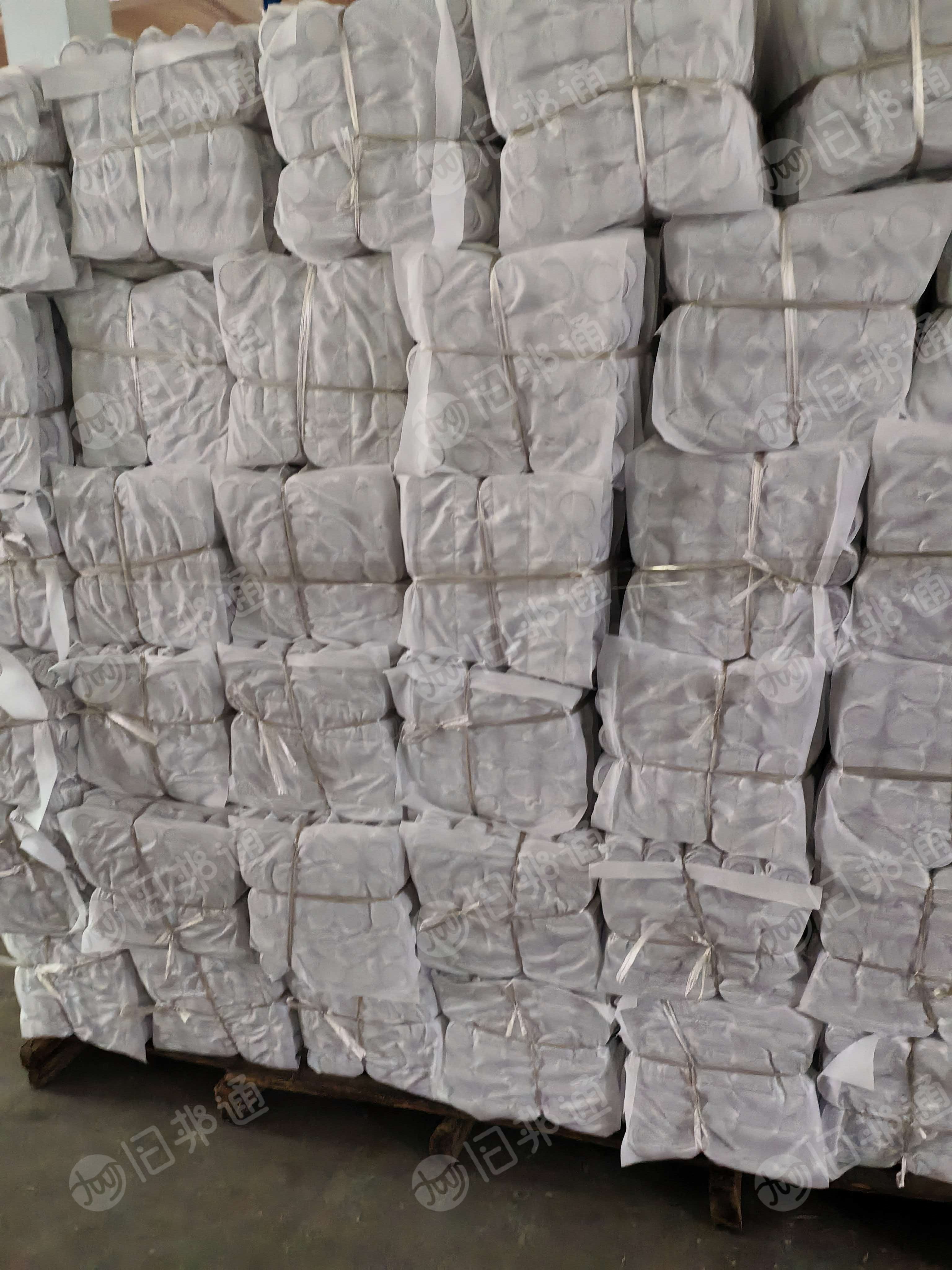 长期出售包床垫下来的丙纶无纺布，PP无纺布边角料，白色有单独分开，统货出，月供6吨，货在广东惠州