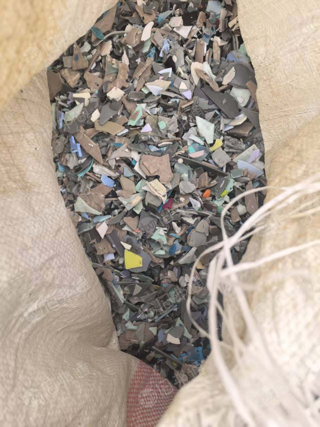 出售pp洗衣机破碎料，现货40吨