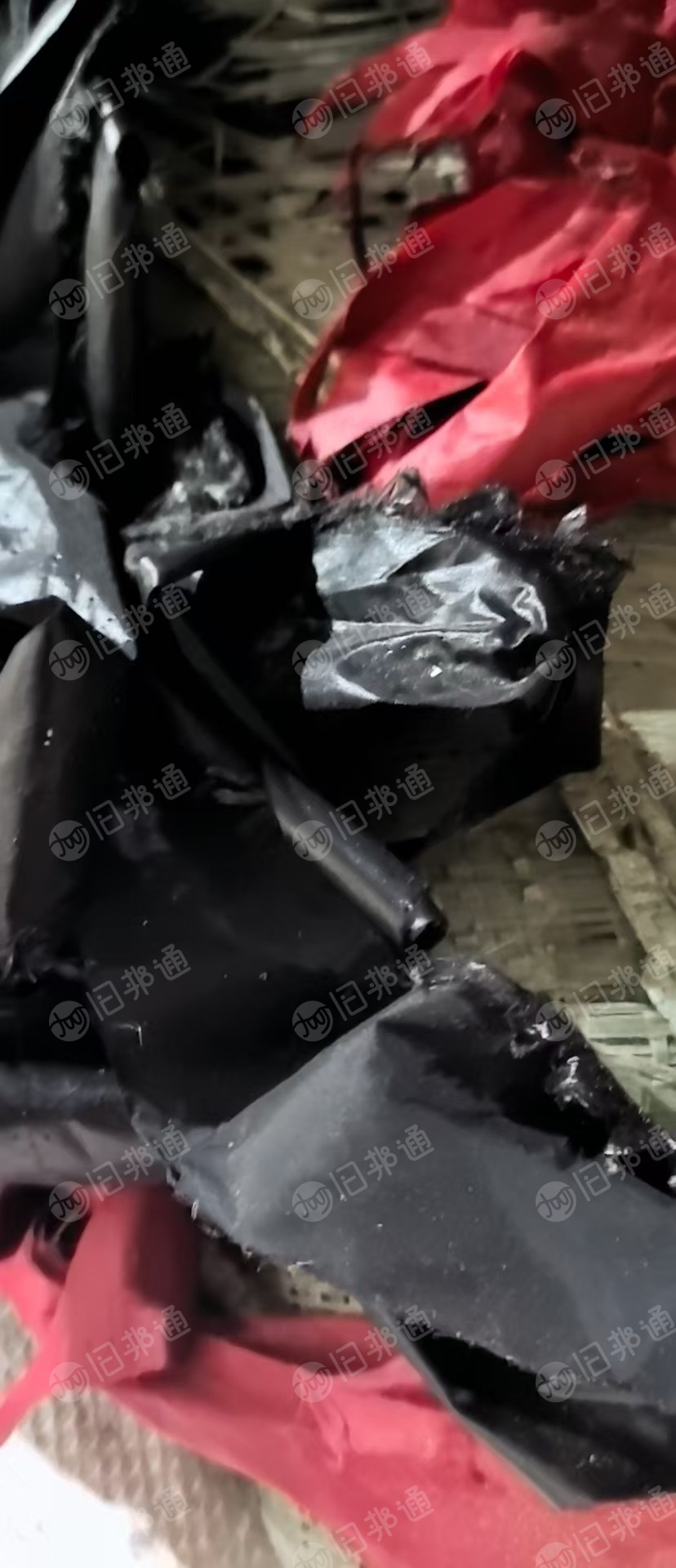长期出售尼龙废布,锦纶废布,也有双面弹跟四面弹,有分开,现货有60吨,货在安徽马鞍山