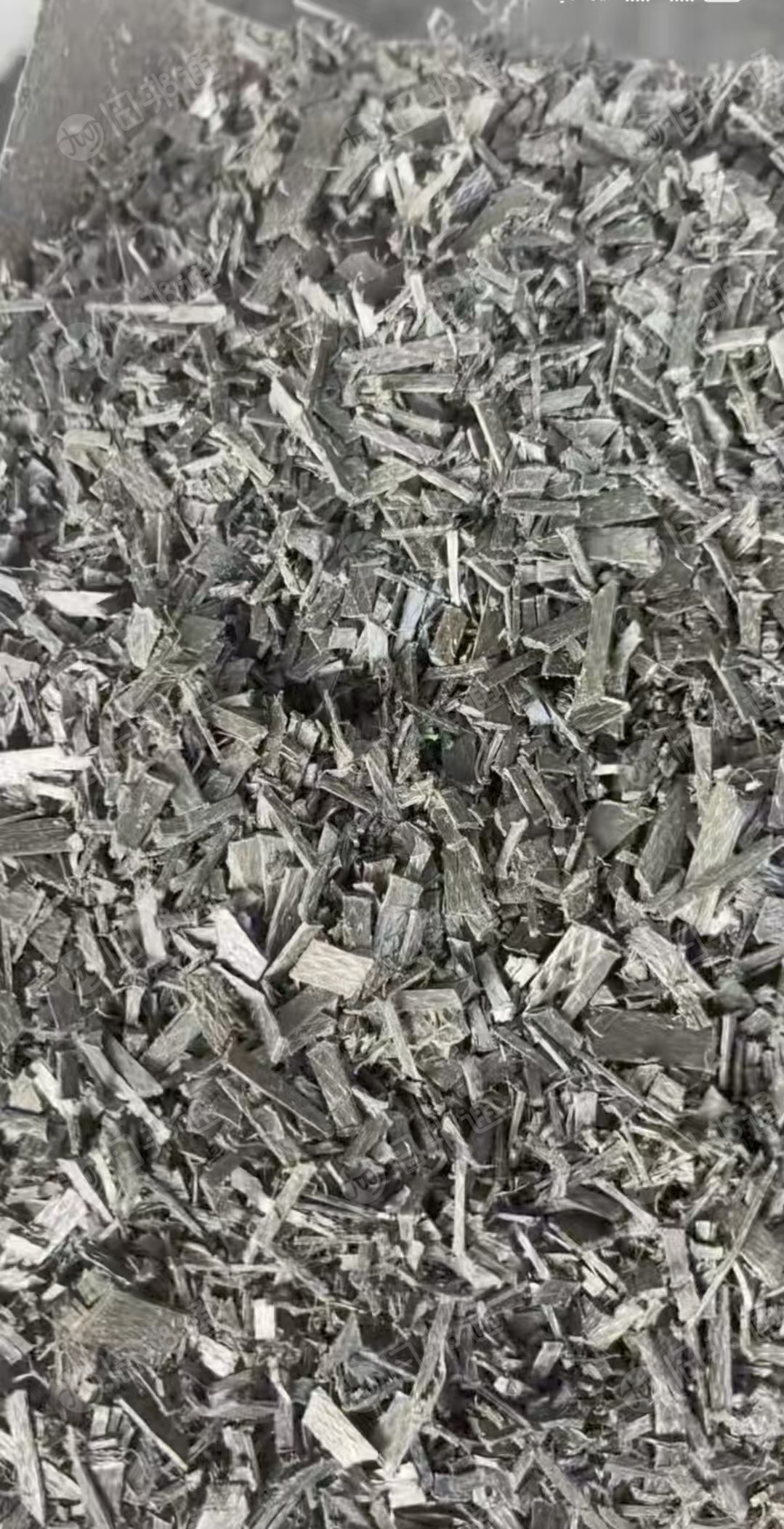长期出售PET打包带破碎料，有绿色的跟黑色的