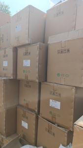 出售灰色空心板毛料，恩捷公司下来的，全新无杂质