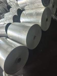 长期出售PET烟包转移膜，1.5丝和1.2丝的都有，现货100-200吨左右