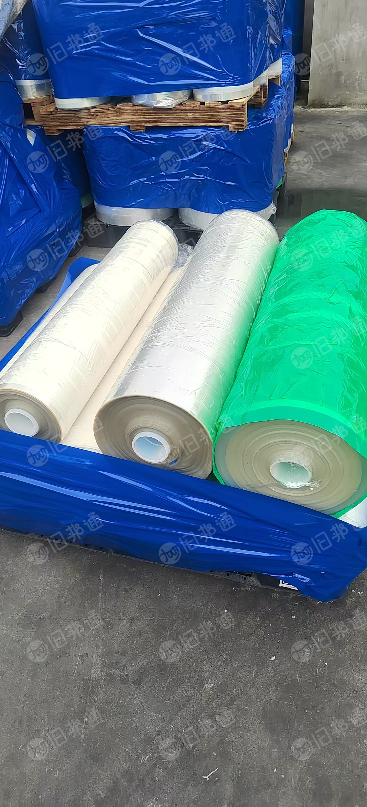 长期出售PET卷筒滑膜，厚度1.9丝-3.6丝的都有，混一起的，每月130-140多吨