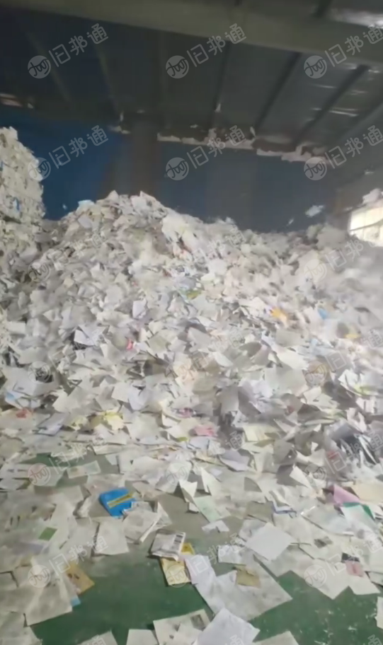 长期出售书页纸压包料
