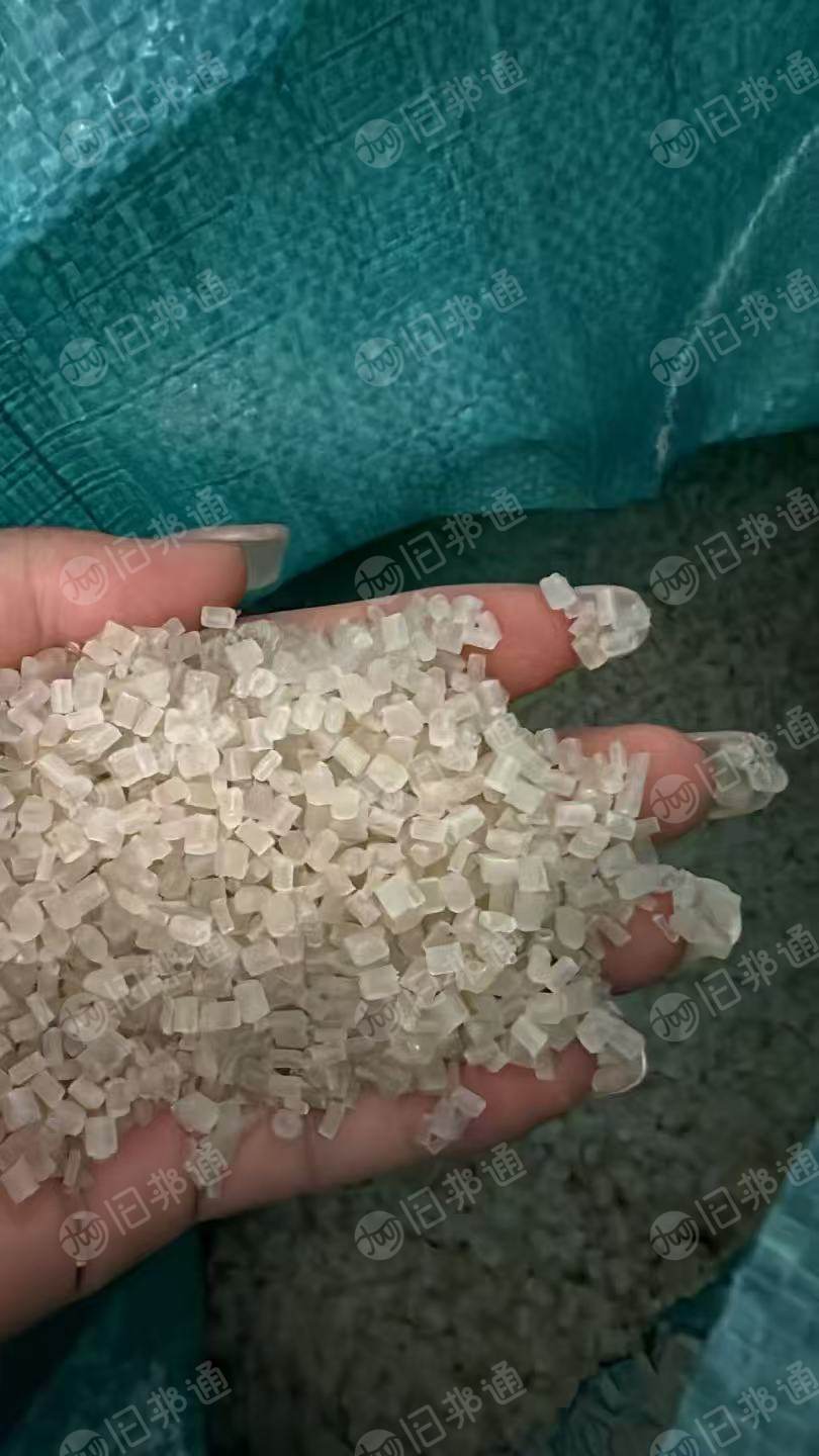 出售餐盒颗粒，溶脂37-38 冲击4.5，过100目的，每月200吨