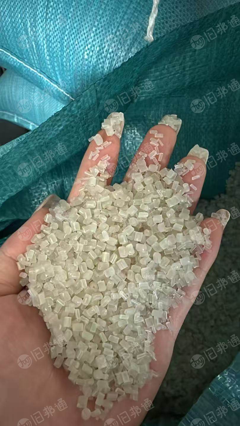 出售餐盒颗粒，溶脂37-38 冲击4.5，过100目的，每月200吨