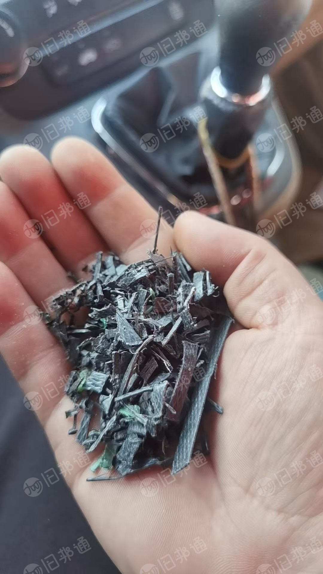 因厂不做了,处理十几吨PET打包带破碎料,有绿色,黑色,灰色,现货几十吨