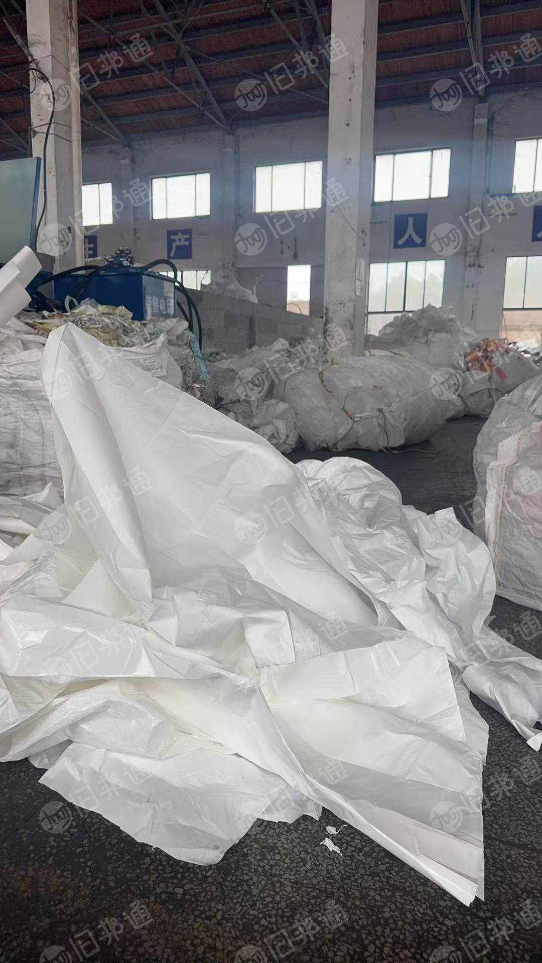 长期出售彩色pe淋膜纸，大多数是干燥剂外包装