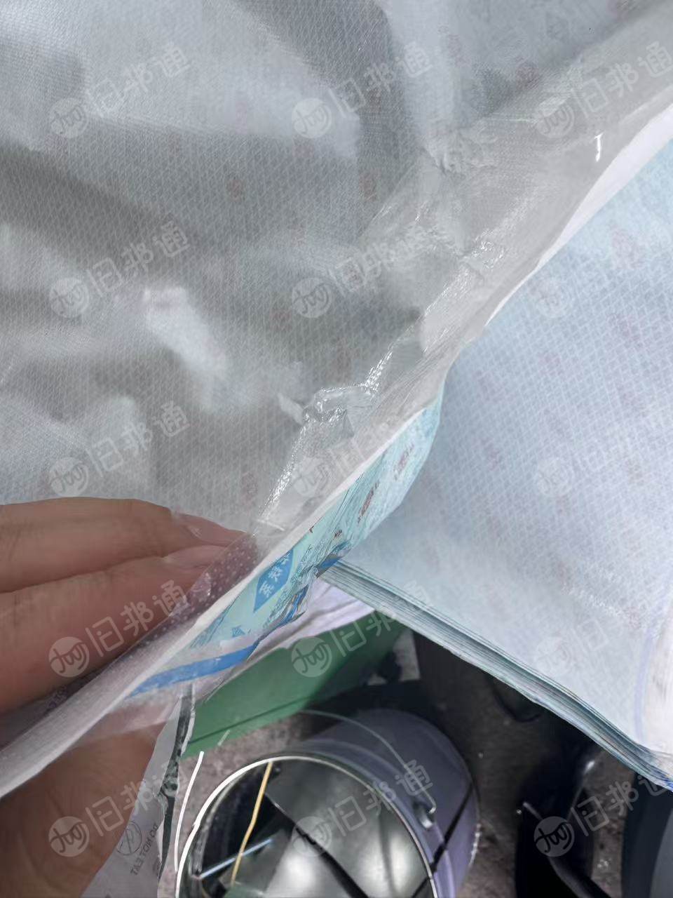 长期出售彩色pe淋膜纸，大多数是干燥剂外包装
