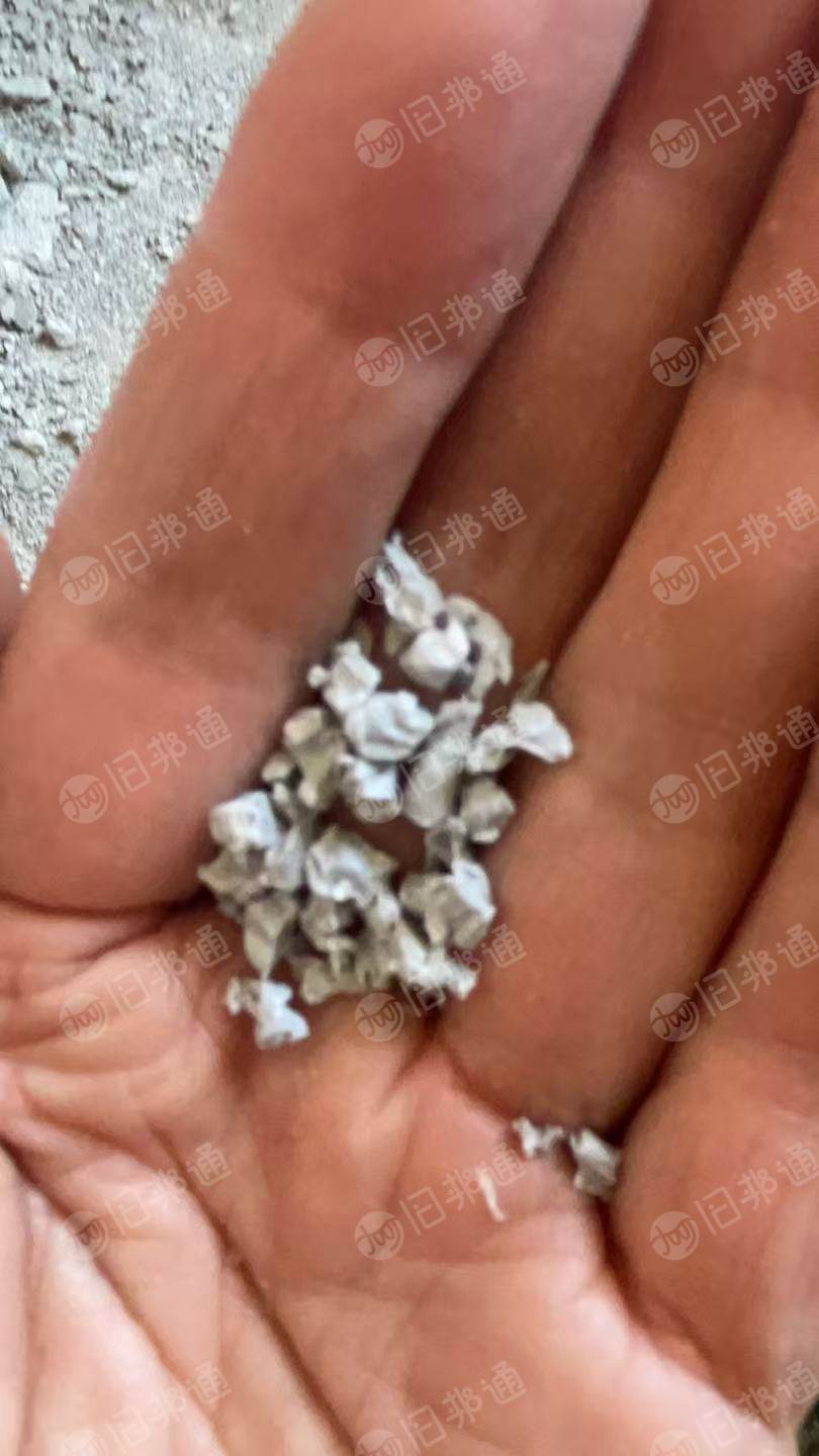 出售阻燃pbt灰色水口破碎料,现货40吨
