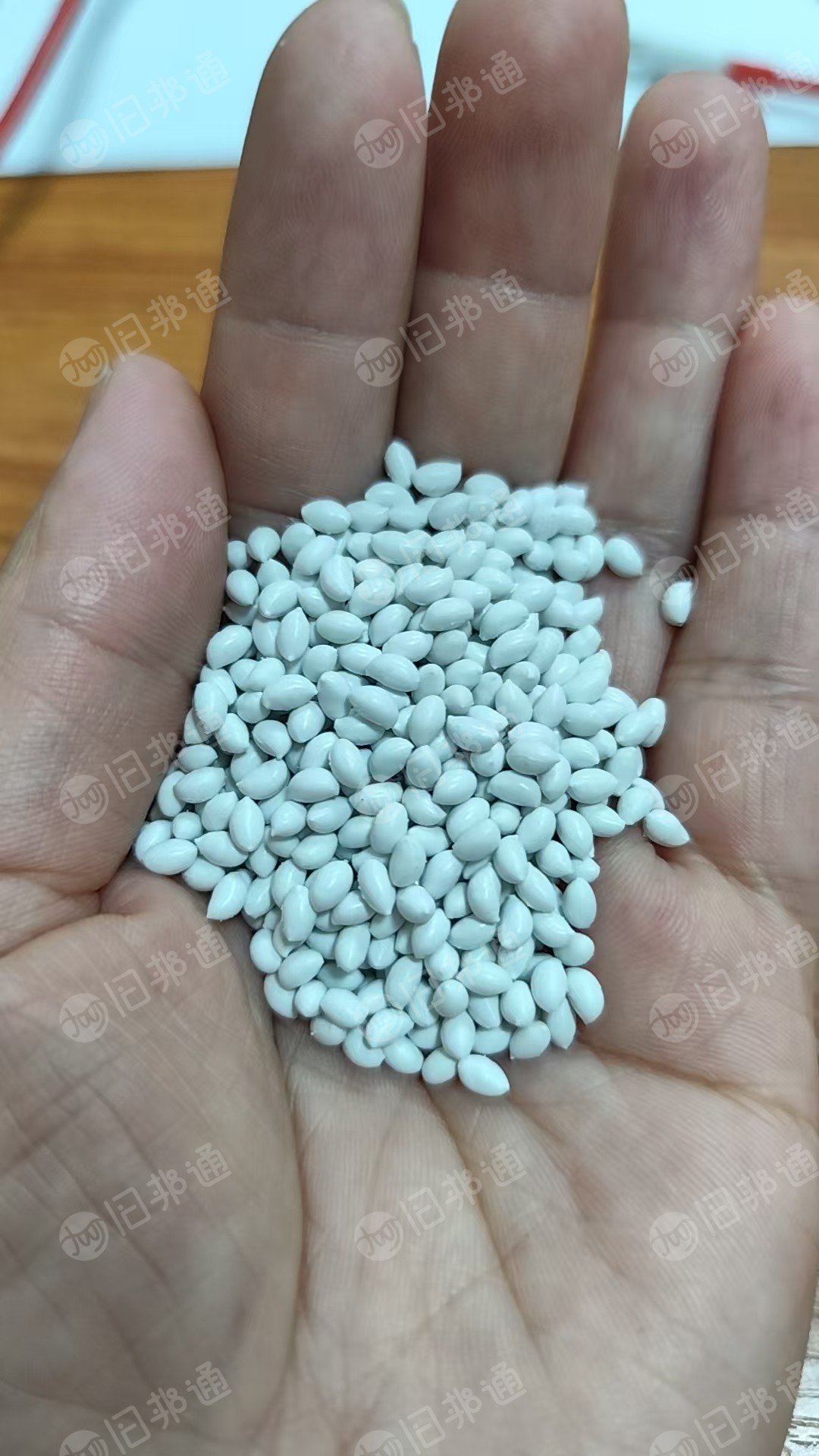 长期出售TPU再生颗粒,注塑级,80度-95度,半透白色黑色都有