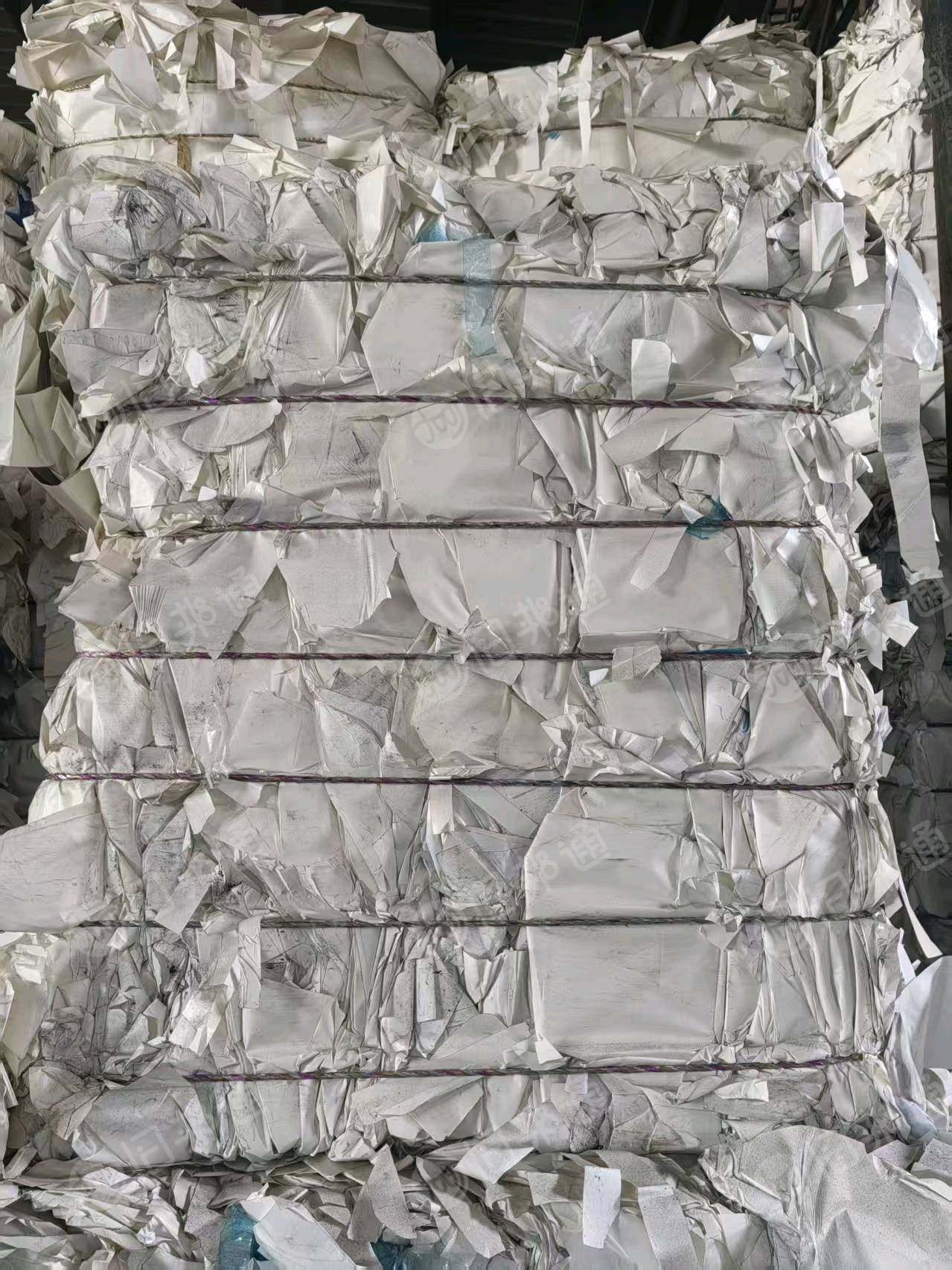 大量出售白色鱼竿纸压包料