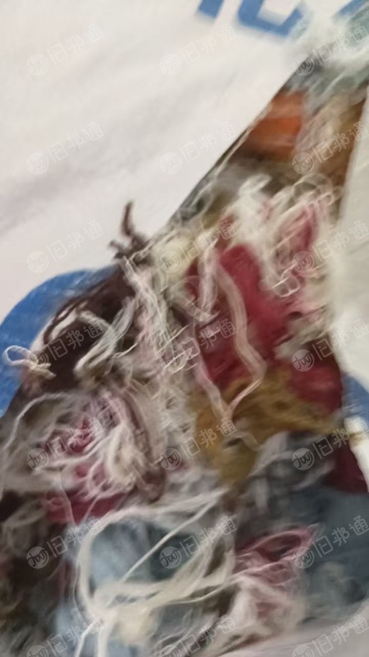 出售杂色废纱线，杂色开花料，废纱头，现货有30吨，货在广东汕头