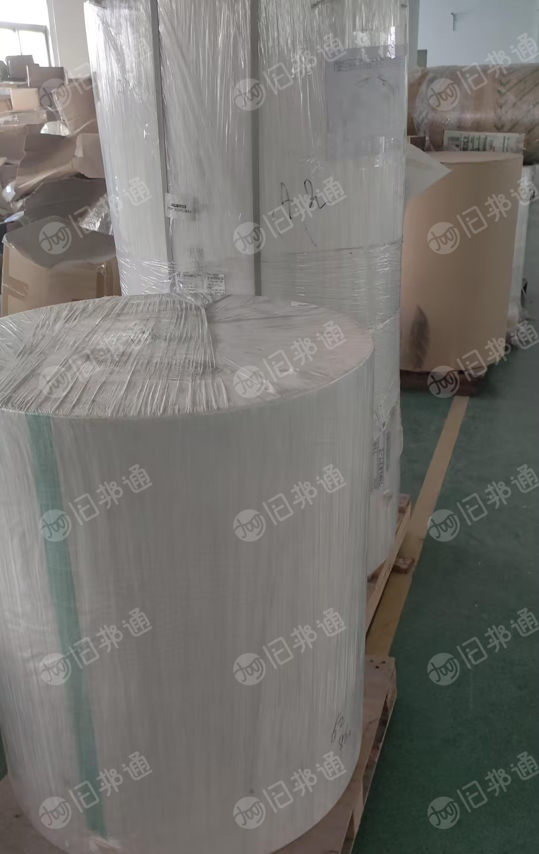 处理一批医用包装纸，都是由阔叶桨和木桨制成，纤维类的