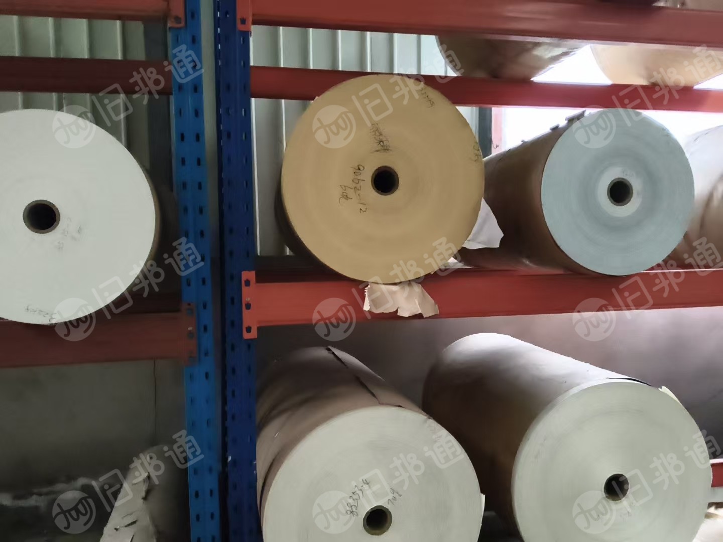 出售卷筒家具木纹纸,有几十吨