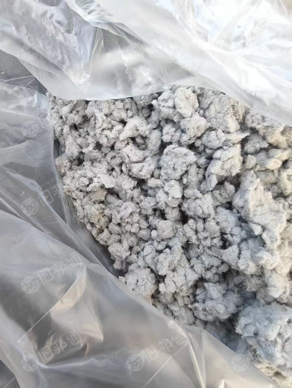 长期出售纯棉粉尘，纯棉毛毛料，磨毛料，月供2-3车17.5平板，货在广东清远