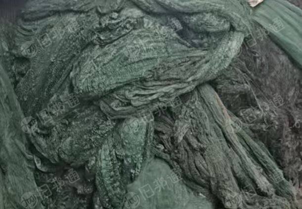 长期出售涤纶废丝，涤纶丝，月供四五百吨，货在福建南平