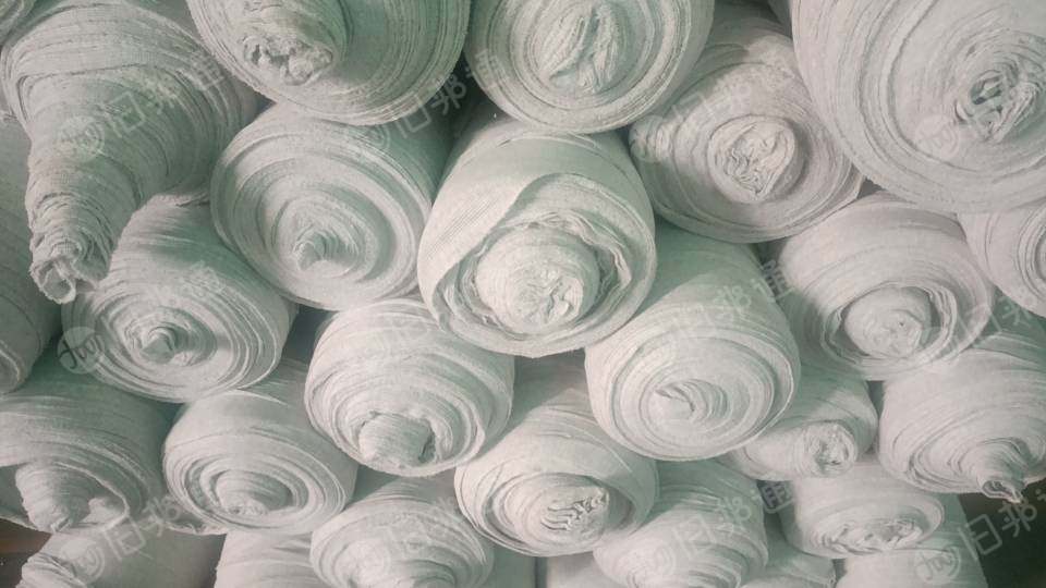 长期大量收购库存面料，白胚布针织和梭织面料，厂在浙江绍兴