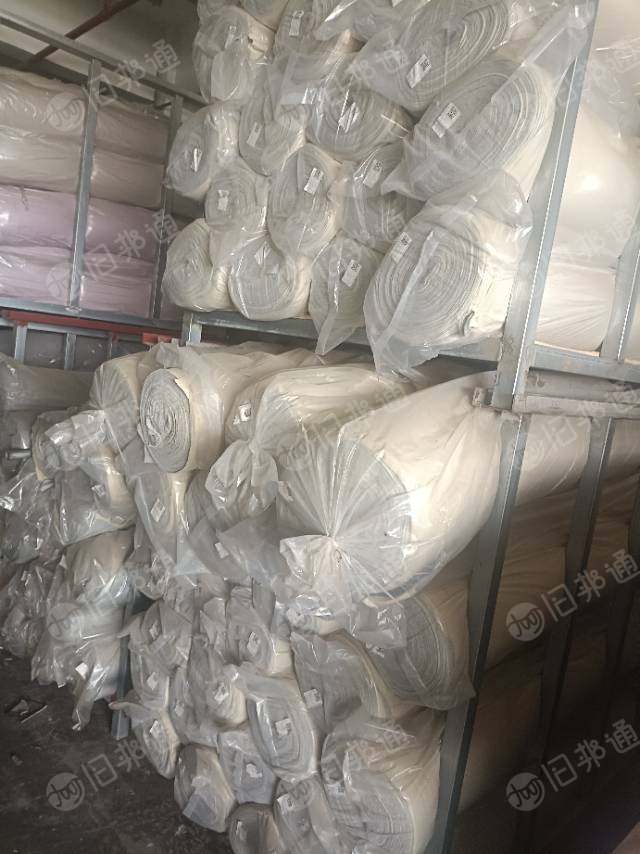 长期大量收购库存面料，白胚布针织和梭织面料，厂在浙江绍兴