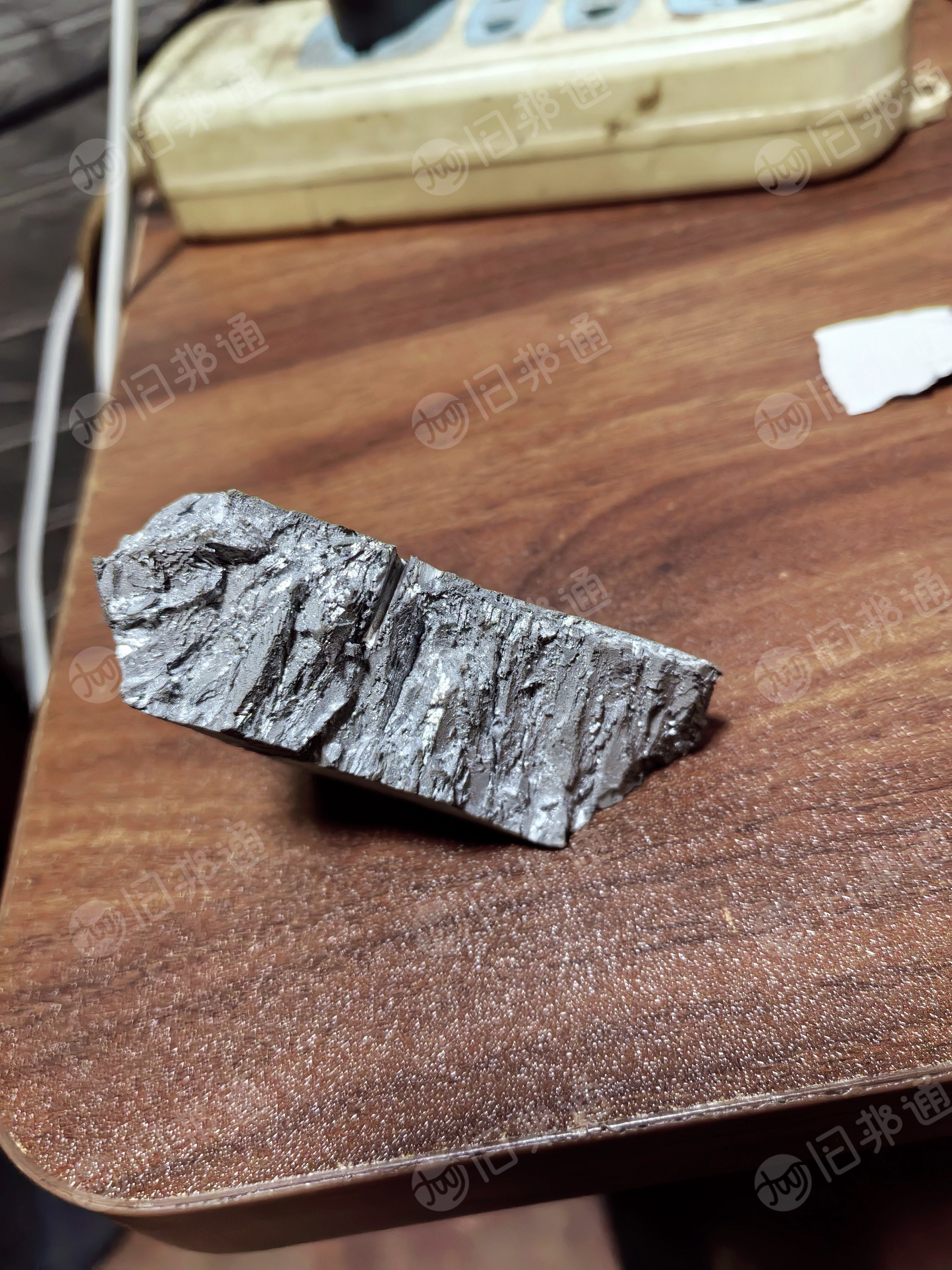 出售废锌，现货200多吨