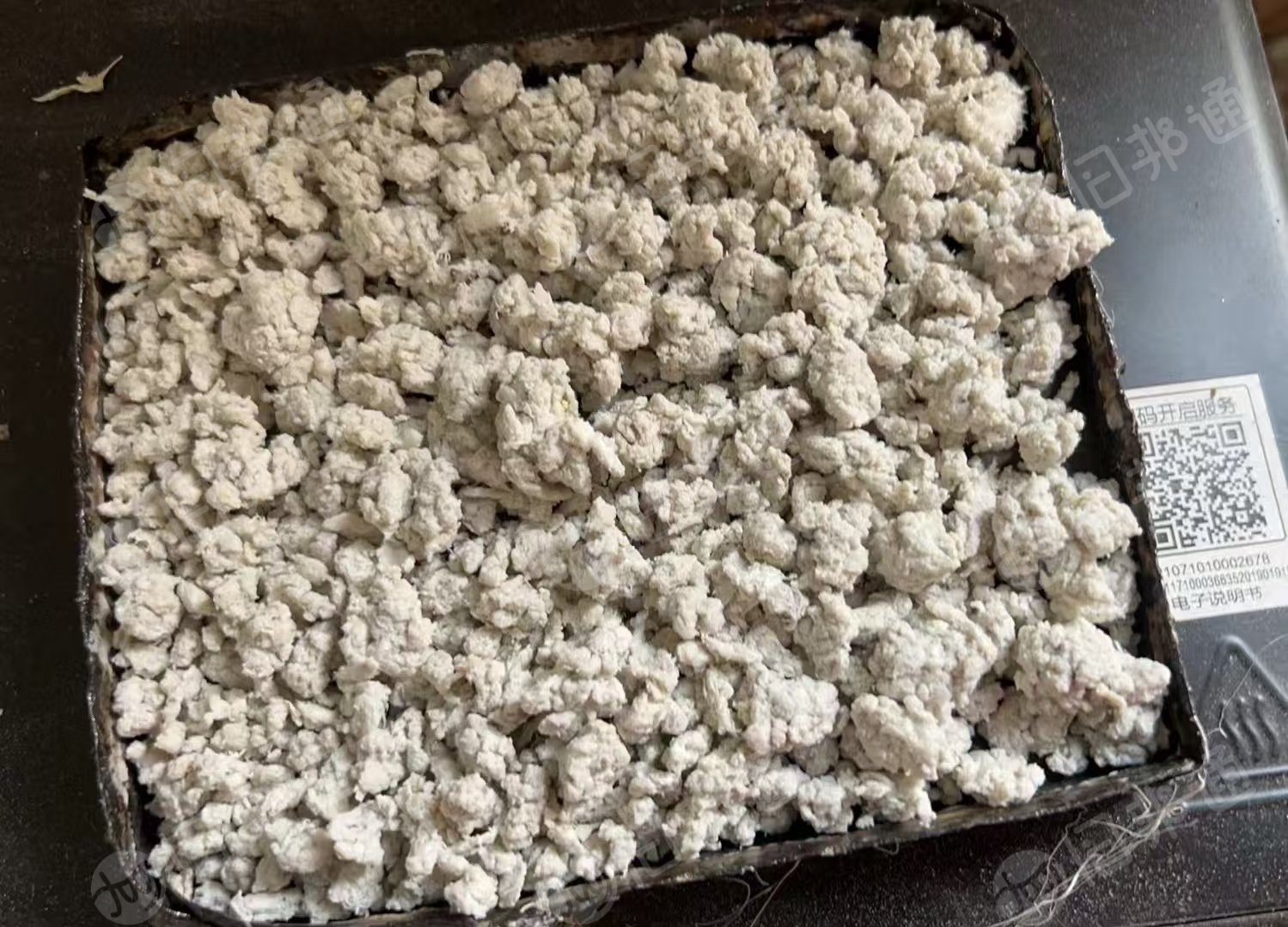 长期出售白色涤纶丝泡,涤纶泡料,涤纶白泡,月供500-1000吨,货在江苏苏州