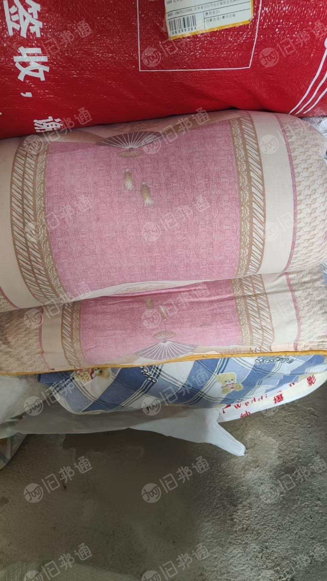 长期出售旧衣服分拣货，丝棉被，棉被统货，货在湖南长沙