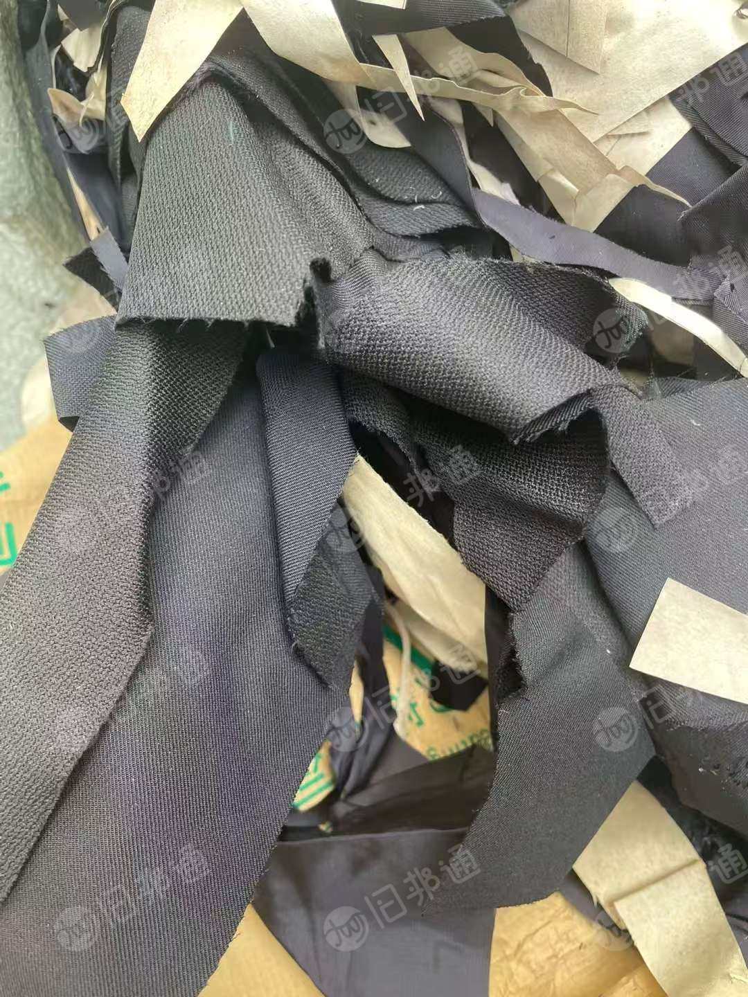 长期服装厂下来的废布，废布统货，货在重庆