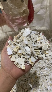 出售ABS插座破碎料，冲击7-8个，现货50吨左右，不阻燃不环保