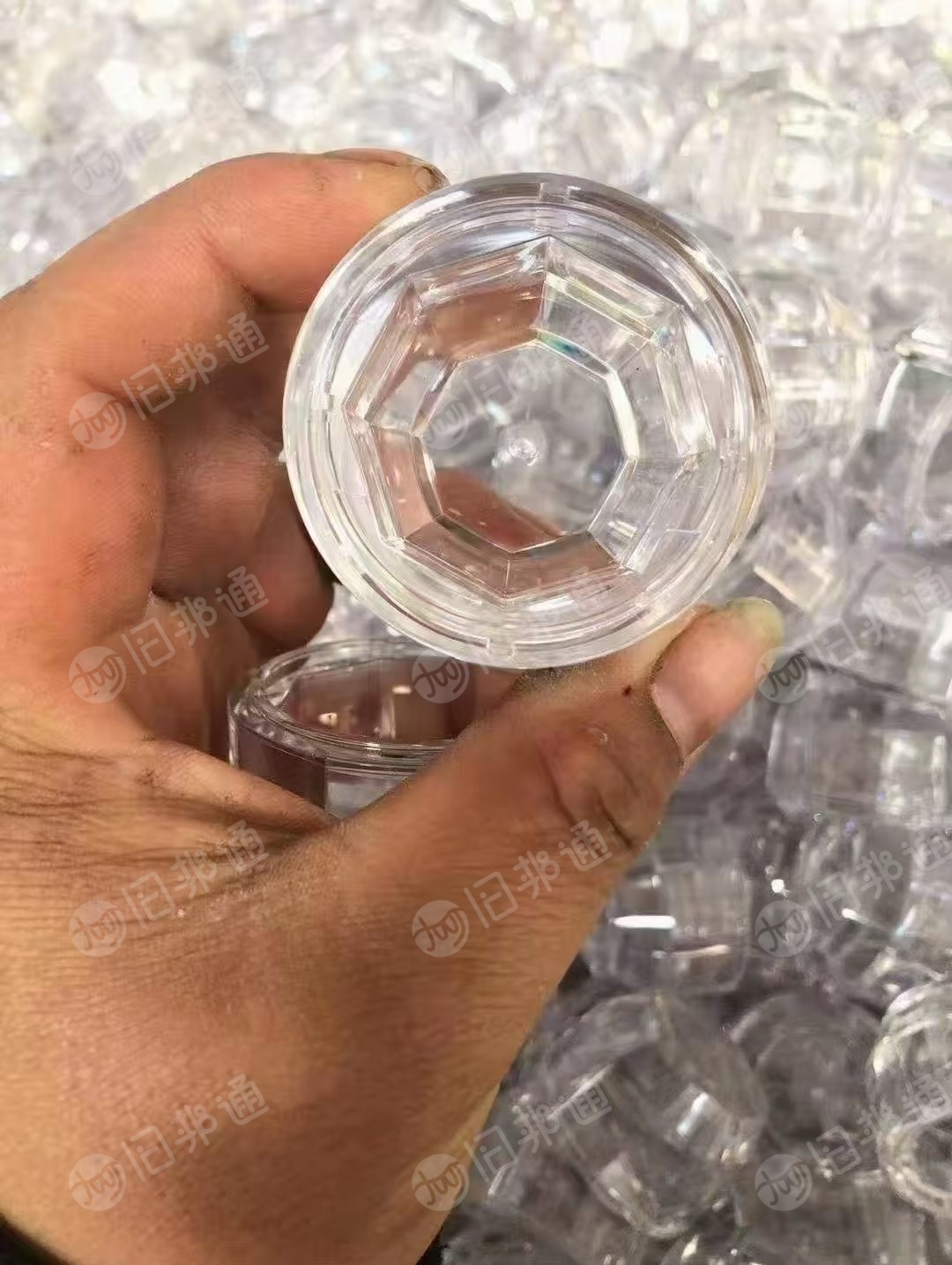 长期大量求购PET瓶胚，PET酒嘴，破碎用