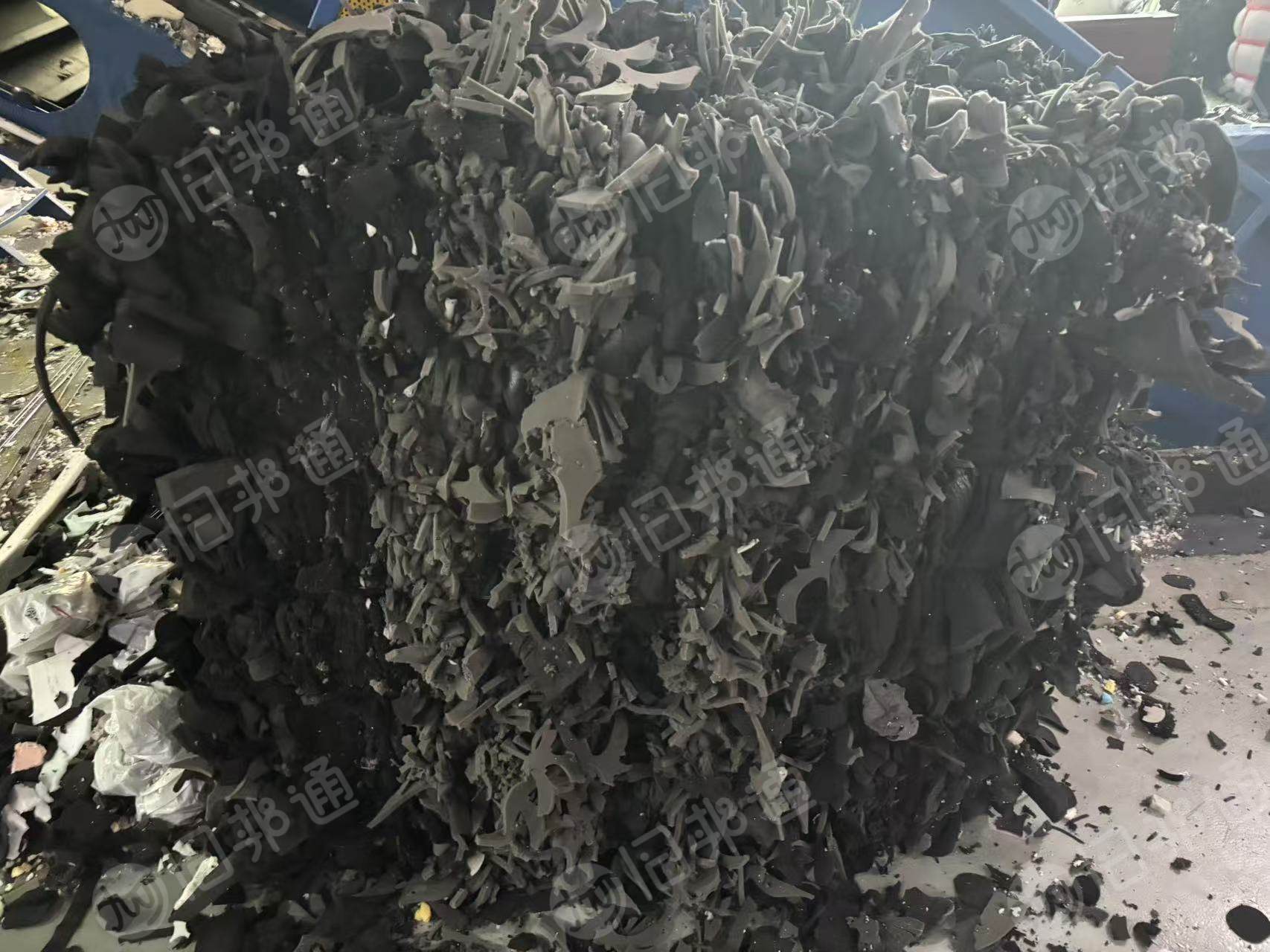 长期大量出售黑色海绵边角料,废海绵,货在广东东莞