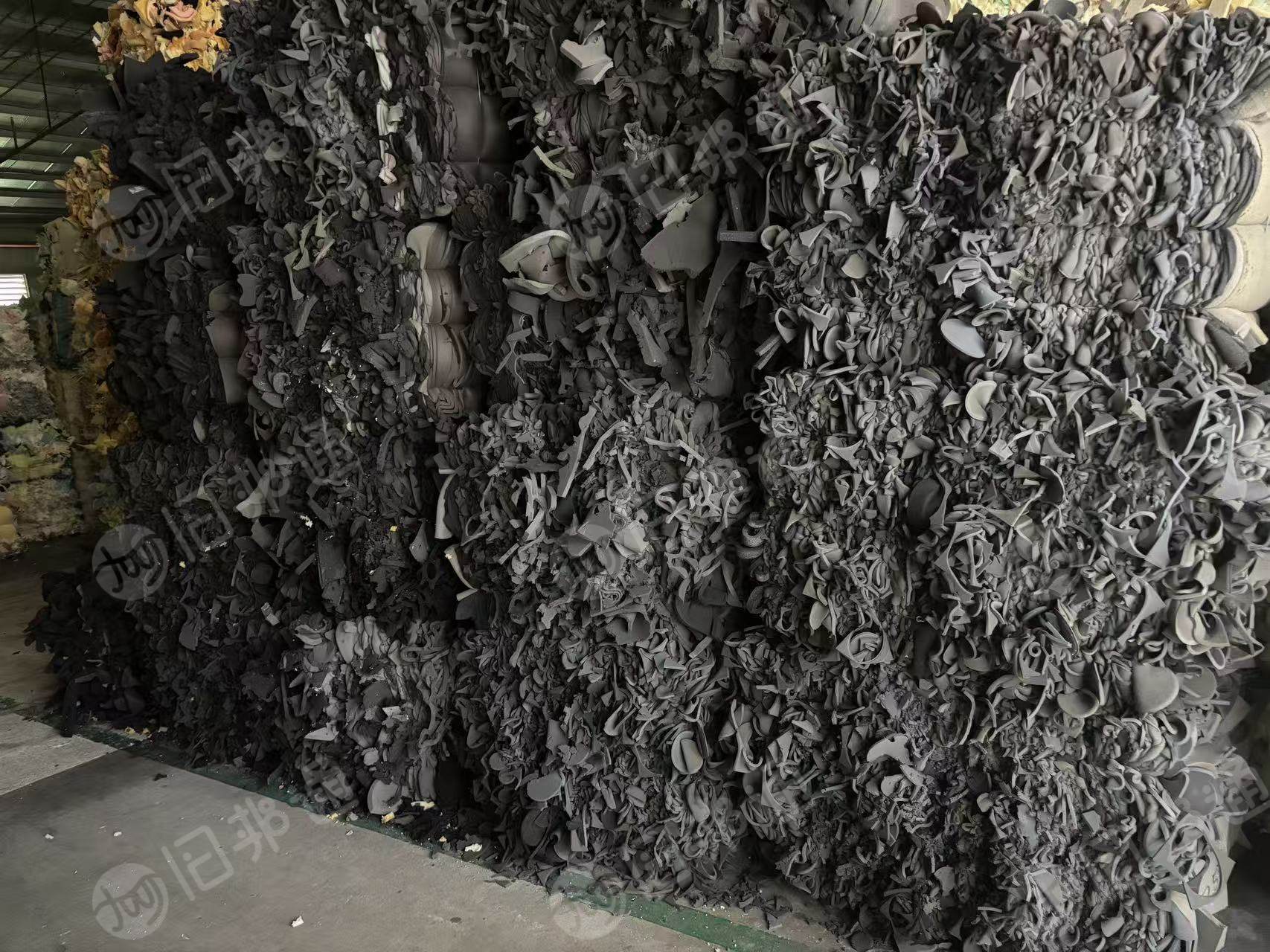 长期大量出售黑色海绵边角料，废海绵，货在广东东莞