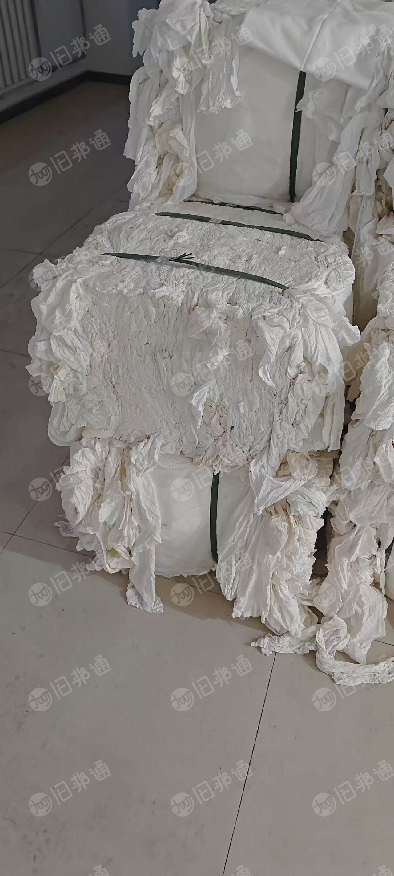 长期出售酒店下来的一次性纯粘胶无纺布,无纺布边角料,现货有几十吨,货在河北廊坊